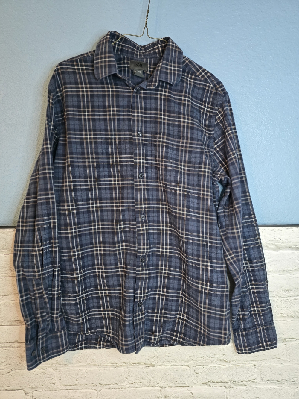 H&M Men's Navy Plaid Button-Down Shirt Sz M